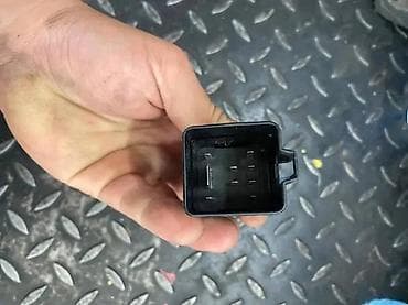 rosule ili rolsue: AUDI Q3 DELOVI RELEJ D | Audi a1  a3 a4 a5 a6 a7 q3 a5 a7 DELOVI — 1