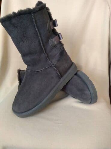 Venčanice i aksesoari: Čizme, UGG, 38 — 4