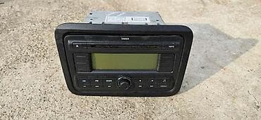 dvd za auto za decu: RADIO / CD / DVD PLEJERI ZA ŠKODA ROOMSTER | CD plejer radio Skoda — 1