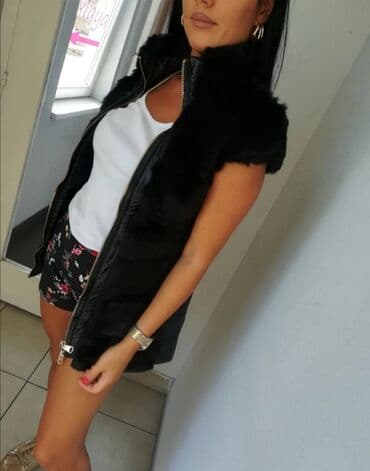 S (EU 36), Veštačko krzno, bоја - Crna