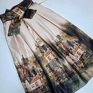 Skirts: 2850🌠 — 5