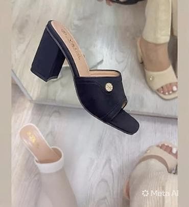 Ženske klompe/sandale sa blok potpeticom - Model: otvorenih prstiju