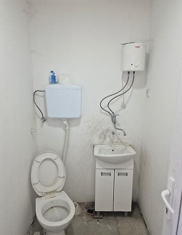 izdavanje radionica beograd: Izdajem halu u uilici novosadska 67. Hala se sastoji od jednog velikog — 3