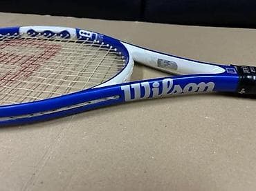 orphan first kill sa prevodim: Wilson teniski reket - Model: Wilson (plavo-bela šema, “W” logo na — 4
