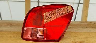 selo gori: 21.STOP SVETLA DESNO ZA NISSAN QASHQAI OD 2007. DO 2009. GOD. | — 2