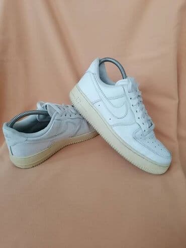 nike air force sa crnim znakom: Nike, 40, color - White — 3