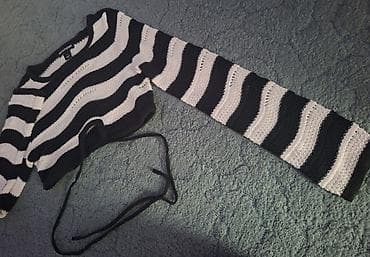 Pleteni cropped džemper PRETTYLITTLETHING - Brend: PrettyLittleThing