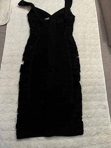 Beauty & Care: Herve Leger crna bandage haljina, veličina L. - Ikoničan — 2