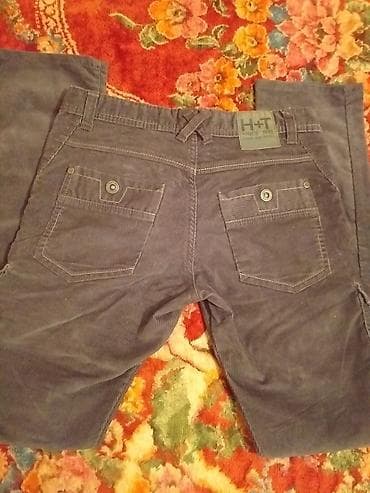 Majice: Decije pantalone kao nove nosene vrlo kratko uz nogu su nisu siroke — 2