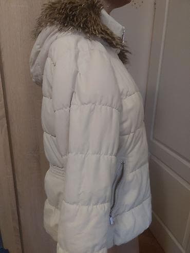 burberry jakne muske: Jakna
Velicina 42
H&M
Cena povoljna 
800 dinara — 2