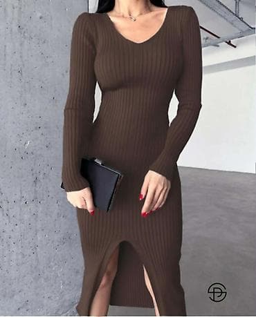 Dukserice: Rebrasta pletena haljina sa dugim rukavima i V-izrezom. Midi dužina sa — 7