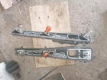 rezervne sijalice za auto: NOSAC SIJALICA STOP LAMPE ZA FORD C-MAX, COUGAR, FIESTA . OD 2002 — 1