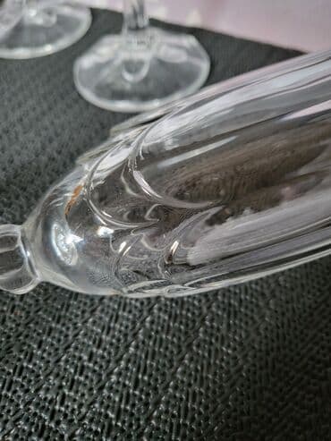 swarovski case za vino cena: Case nove za vino Luminarc Francuska 80te. Cese,sve na njima odsjaj — 17