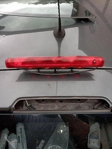 TRECE STOP SVETLO ZA PEUGEOT 308 | Polovini delovi za Peugeot 308