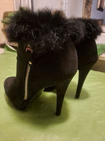 black vapormax flyknit: High boots, 40 — 2