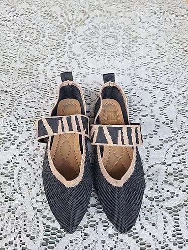 superstar crne: Baletanke – veličina 36 - NOVE, preudobne - Gazište: 22,5 cm - Boja — 6
