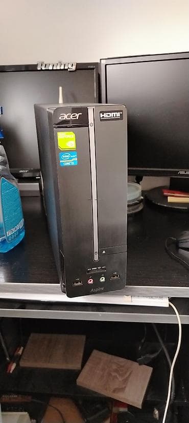 polovni mini pc: ACER .     Monitor LG Flatron W2242S  od 22 inc.    Ispravno sve — 2