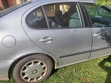 VRATA ZA SEAT LEON, TOLEDO | Vrata za Seat Leona i Toleda vise boja na lalafo.rs VRATA ZA SEAT LEON, TOLEDO | Vrata za Seat Leona i Toleda vise boja