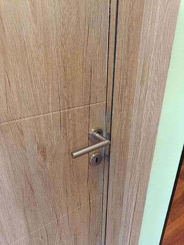 smederevac 7: Doors — 4