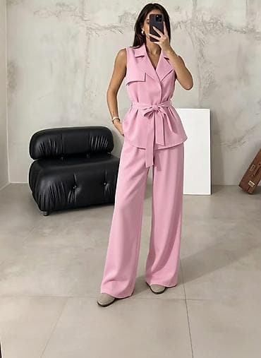 plasticna trska: ✅Ženski komplet – prsluk sa pojasom i široke pantalone
✅3600 din — 1