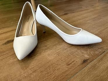 ecco obuca novi sad: Elegantne ženske salonke – boja: bela, špicasti vrh, nežna „kitten“ — 3