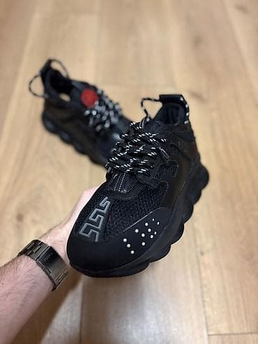 Ženska obuća: Versace Chain Reaction patike – broj 40 - Model: Versace Chain — 1