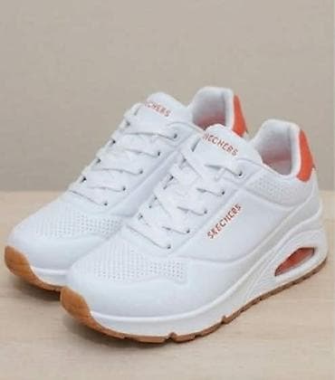 Skechers patike.36-46.Cena 3500 din