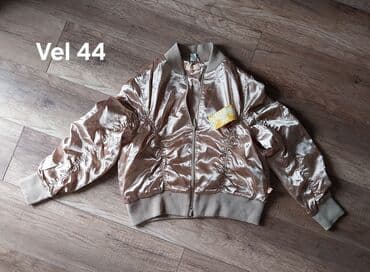 Women's Clothing: NOVO
vel 44 — 1