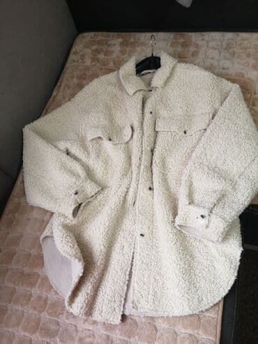 parka h m: Ženska teddy/šerpa jakna–košulja, veličina M. - Boja: krem/ekru - — 5