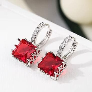 nakit kamen: 800 din par — 1