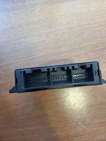 audi a7 2 tfsi: MODUL ZA PARKING SENZORE PDC ZA AUDI A4, A5, Q5 - 8K0919475Q | Modul — 3