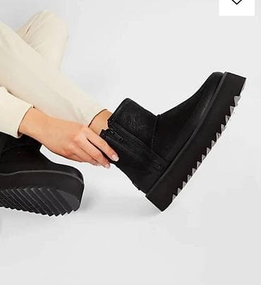 stone island crna gora: Gležnjače, UGG, 38 — 3