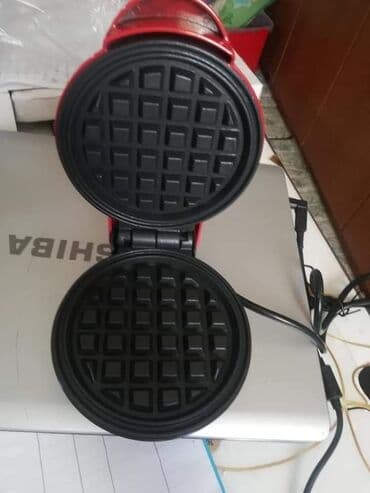 mini aparat za vafle: Mini aparat za galete Snaga 350 w Napon 250 v Dimenzije 5 cm Cena 1850 — 4