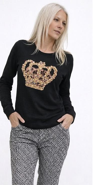 Muška odeća: Duks sa ukrasima
Odgovara Vel M L — 2