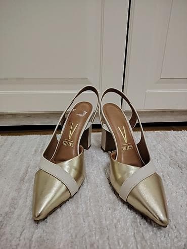 Salonke na blok štiklu - Model: Vizzano (logo na ulošku) - Tip na lalafo.rs Salonke na blok štiklu - Model: Vizzano (logo na ulošku) - Tip