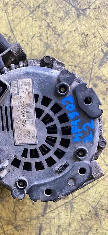 alternator: AUDI A6 C6 3.2 ALTERNATOR VALEO 06E903016G | Audi vagen delovi — 2