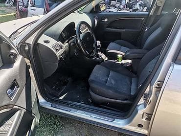 polovni auto delovi i auto servis diesel power subotica képek: FORD MONDEO 2.0 2006. GOD. - KOMPLETAN AUTO U DELOVIMA | FORD velika — 2