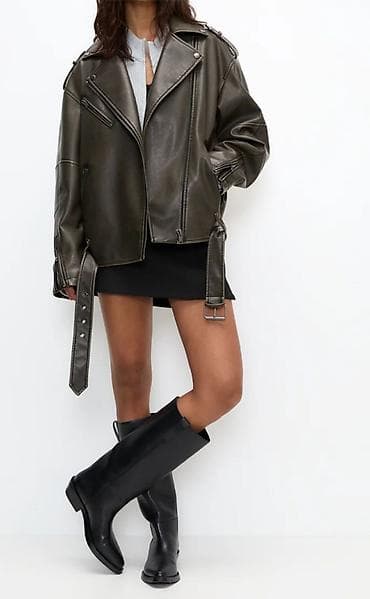 kožne baletanke: PULL&BEAR ženska bajkerska jakna od veštačke kože - Model — 6