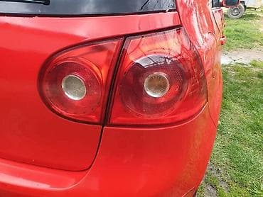 srem auto ruma: VOLKSWAGEN GOLF 5 - KOMPLETAN AUTO U DELOVIMA | U ponudi sve vrste — 5