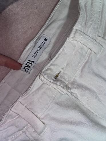 ZARA ženske farmerke – model Skinny/Ankle - Boja: bela (off‑white) -