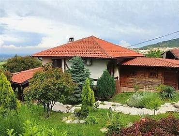 kuce becej: 280 kv. m, 10 soba — 1