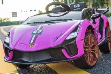 auto na daljinski za devojcice: Sa ovim modelom će svako biti primećen Sportski i elegantan Mnogo — 4