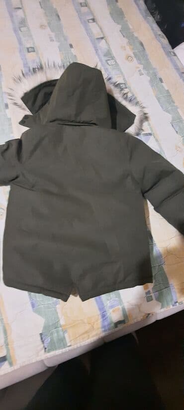 crop top majice za devojcice: Puffer jacket — 4