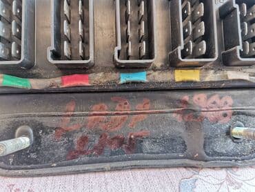 golf 4 kozna sedista: Tabla sa osiguračima Lada 2105 br.4. Polovno, očuvano, skinuto sa — 9