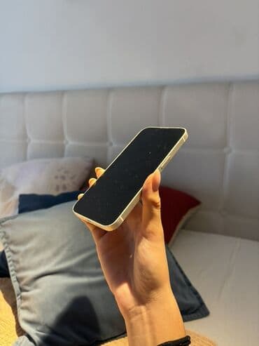 povezivanje ugradne rerne i ploce: Apple iPhone iPhone 13, White, Face ID — 12