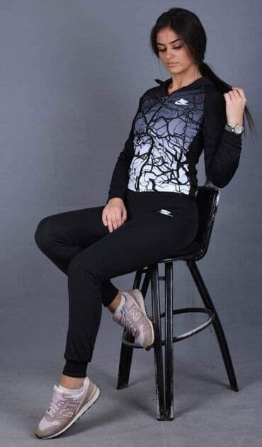 p.s zenske jakne: Nove ženske komplet trenerke S,M,L,XL,XXL veličine za samo 3500 din p — 3