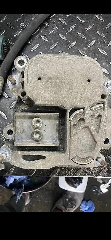 lovato prekidac za plin: AUDI Q7 2 NOSAC MENJACA | Audi q7 q5 q3 q2 A1 A3 A4 A5 A6 A7  DELOVI — 2