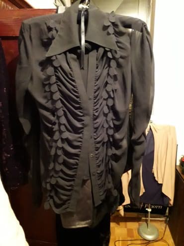 pull and bear suskavac: M (EU 38), Jednobojni, bоја - Crna — 1