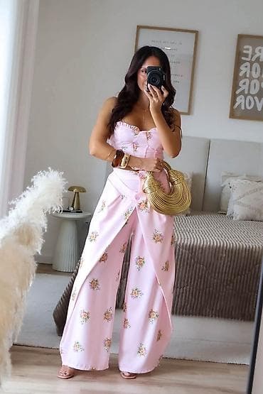 smartic satic mts cena: 06. Kakav model nam je stigao🌸💫🌸 Predivni kompleti S M L Cena : 4.000 — 3