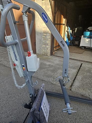 Elektro-hidraulični pacijent lift Invacare sa remenom - Nosivost: do — 6